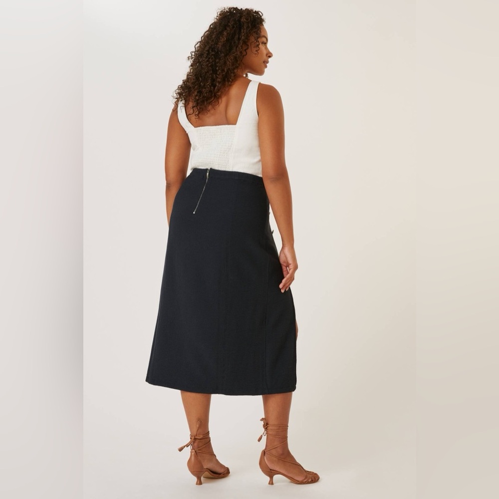 Maeve by Anthropologie Dual Spilt Midi‎ Skirt Navy Work Office Boardroom - Picture 6 of 14